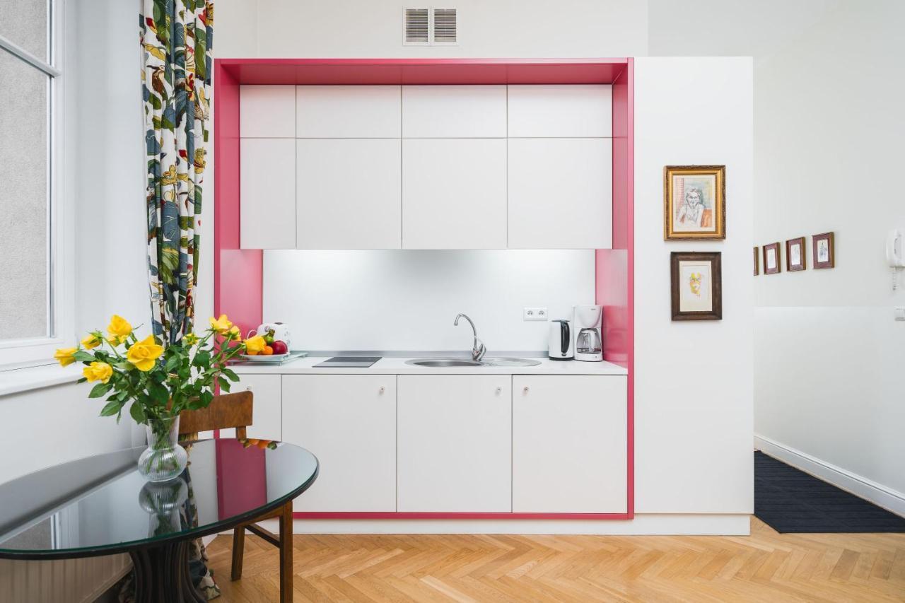 קרקוב Classy Old Town Suites - By Upstairs מראה חיצוני תמונה